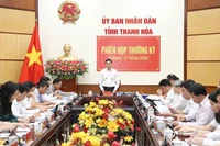 Quang cảnh phiên họp thường kỳ Ủy ban nhân dân tỉnh Thanh Hóa tháng 10.