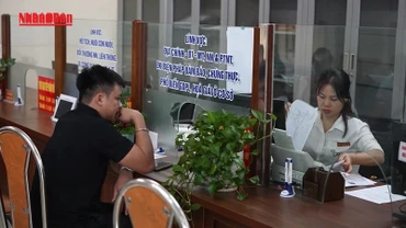 [Video] Hà Nội triển khai một số tiện ích miễn phí tại trung tâm hành chính công