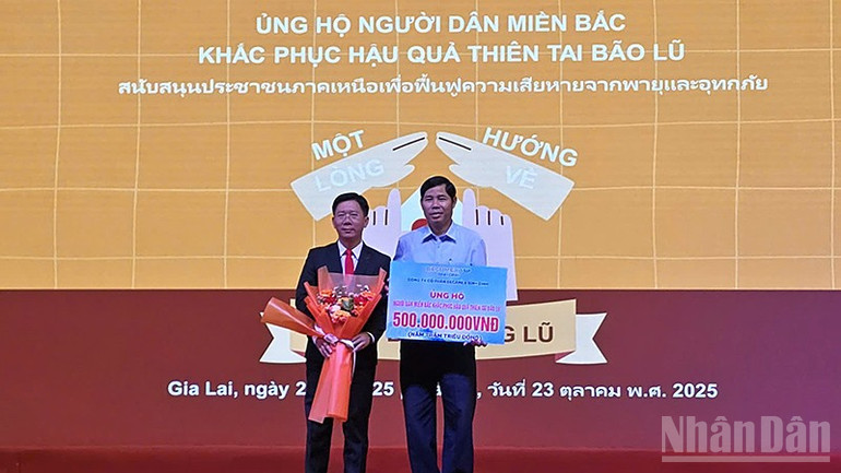 Công ty Cổ phần Becamex Bình Định tặng 500 triệu đồng ủng hộ đồng bào miền Bắc khắc phục hậu quả bão lũ ndo_br_a1.jpg