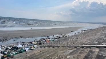 Bãi biển Hàm Tiến.