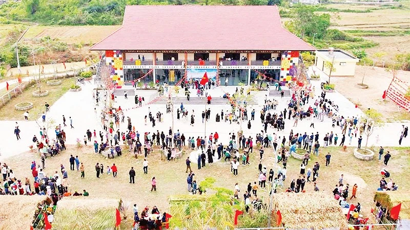 Lễ hội dân tộc Sán Dìu ở xã Bình Dân, đặc khu Vân Đồn, Quảng Ninh.