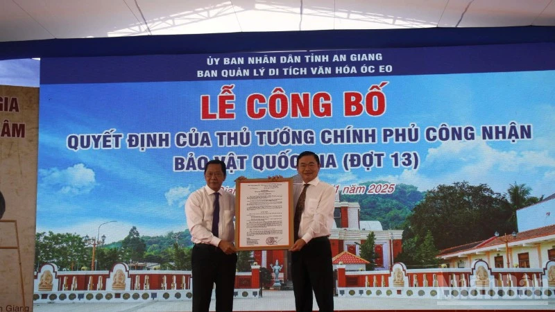 An Giang tổ chức lễ công bố quyết định của Thủ tướng Chính phủ công nhận Bảo vật quốc gia.