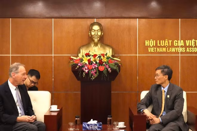 Việt Nam mong muốn trao đổi nhiều thông tin với Cộng hòa Liên bang Đức về xây dựng nhà nước pháp quyền. (Ảnh: Hội Luật gia Việt Nam)