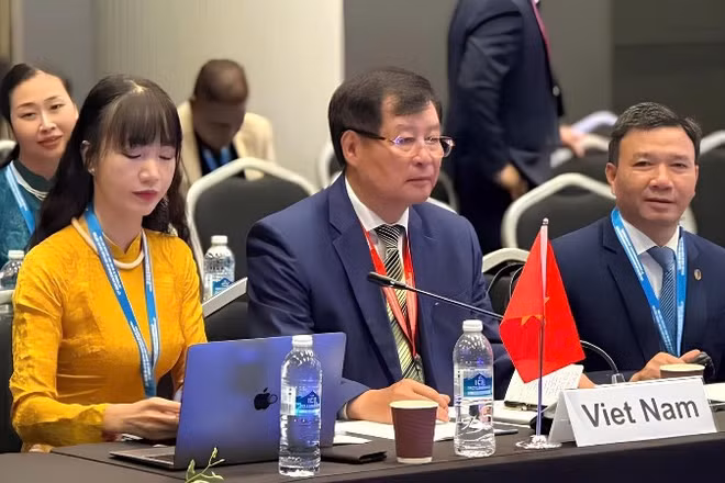 Đoàn Luật gia Việt Nam tham dự phiên họp lần thứ 46 Hội đồng Điều hành Hiệp hội Luật gia các nước ASEAN. (Ảnh: Hội Luật gia Việt Nam)