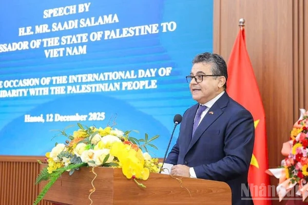 Đại sứ Palestine tại Việt Nam Saadi Salama phát biểu tại lễ kỷ niệm.