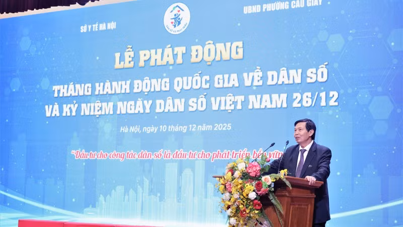 Phó Giám đốc Sở Y tế Trần Văn Chung phát biểu tại lễ phát động.