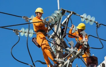 Bảo đảm điện trong mùa nắng nóng