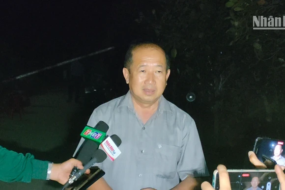 [Video] Đã đưa được bé Hạo Nam lên sau 21 ngày cứu hộ