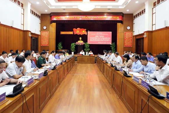 Hội thảo về của cách tư pháp của Thành ủy Đà Nẵng. 