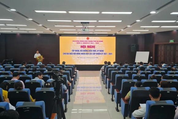 Tập huấn bồi dưỡng kỹ năng hoạt động đối với đại biểu HĐND.