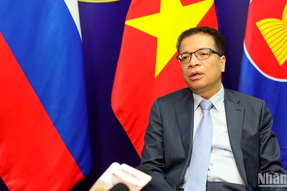 Đại sứ Việt Nam tại Liên bang Nga Đặng Minh Khôi. (Ảnh: XUÂN HƯNG)