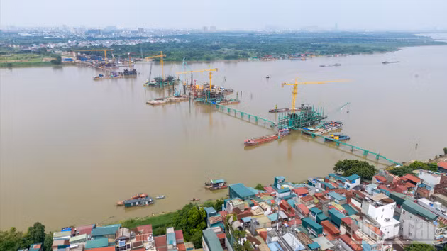 Dự án cầu Trần Hưng Đạo được khởi công từ tháng 10/2025, với tổng mức đầu tư khoảng 16.226 tỷ đồng theo hình thức PPP (hợp đồng BT).