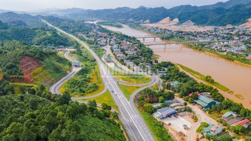Tuyến cao tốc Nội Bài-Lào Cai. ndo_c_noi-bai-lao-cai-219.jpg