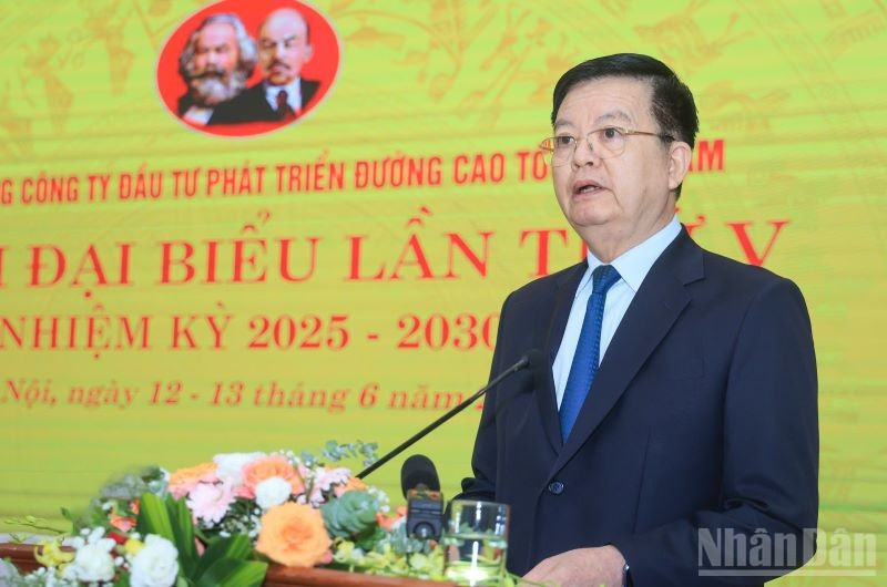 Phó Thủ tướng Mai Văn Chính phát biểu ý kiến chỉ đạo. ndo_br_gen-o-o-mai-van-chinh.jpg