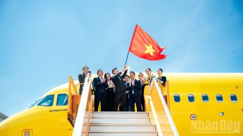 Vietravel Airlines chính thức đón tàu bay Airbus A320 thuộc sở hữu của hãng, đánh dấu bước tiếp theo trong hành trình tăng cường năng lực khai thác và phát triển bền vững.