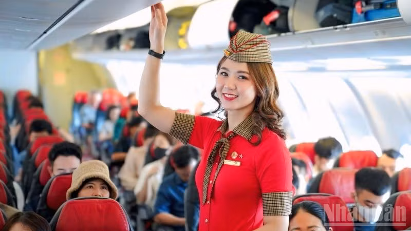 ndo_br_vietjet-flight-crew-9896.jpg