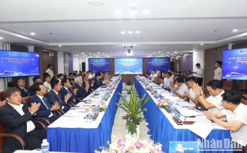 Đại hội đồng cổ đông thường niên năm 2025 của Tập đoàn Đèo Cả, nhằm thông qua kế hoạch phát triển trong giai đoạn tiếp theo.