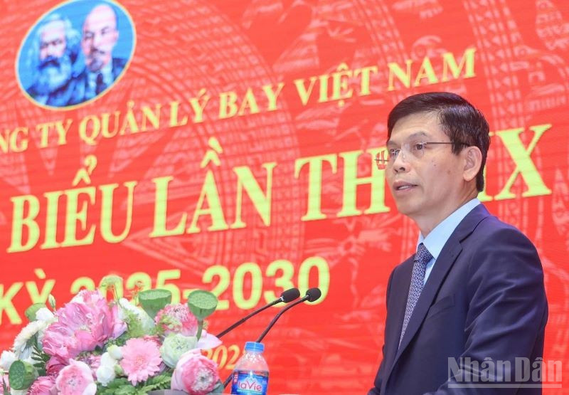 Thứ trưởng Xây dựng Lê Anh Tuấn phát biểu ý kiến chỉ đạo tại Đại hội. ndo_br_gen-h-o-tuan.jpg