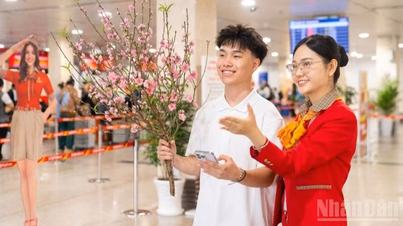 Hãng hàng không Vietjet triển khai mở bán thêm 390 nghìn chỗ, tương đương gần 1.800 chuyến bay bổ sung trong giai đoạn cao điểm từ ngày 2/2 đến 3/3/2026.