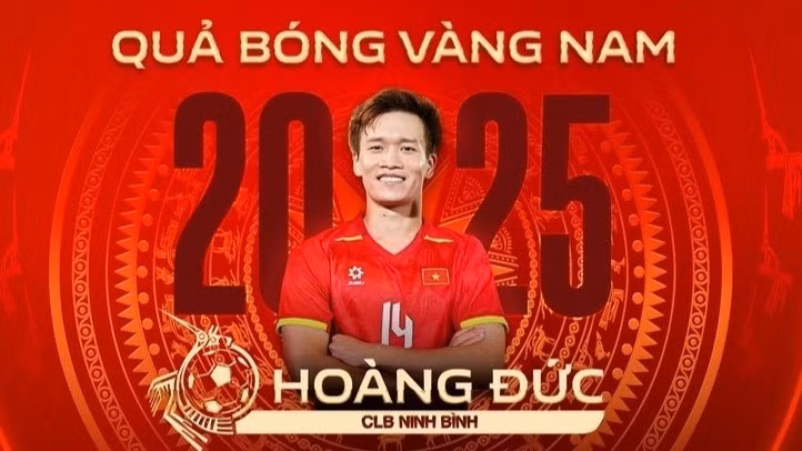Cầu thủ Nguyễn Hoàng Đức giành danh hiệu Quả bóng vàng Việt Nam năm 2025. (Ảnh: SGGP)