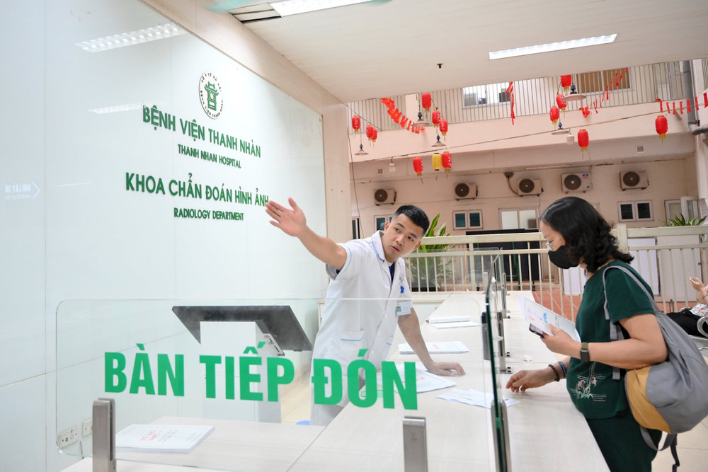 Bảo đảm chất lượng dịch vụ y tế mang đến sự hài lòng là điều người dân luôn mong đợi. (Ảnh THẾ ĐẠI)