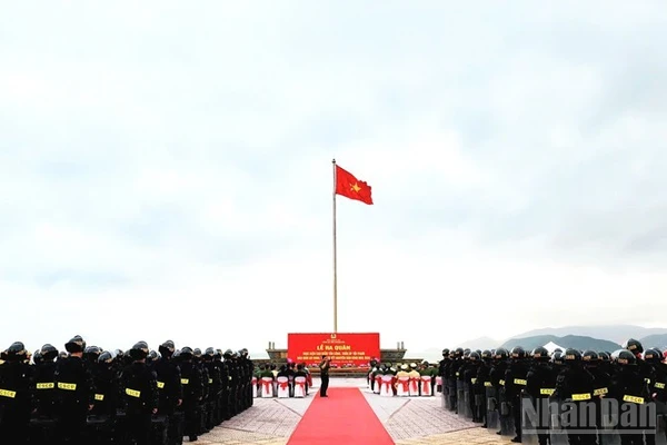 Quang cảnh buổi lễ ra quân. (Ảnh: VŨ TÂN)