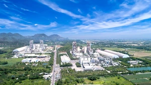 Toàn cảnh Nhà máy Xi-măng Long Sơn tại phường Bỉm Sơn, tỉnh Thanh Hóa.