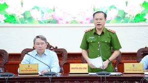 Thứ trưởng Công an, Thượng tướng Nguyễn Văn Long phát biểu tại Hội nghị. (Ảnh: TH)