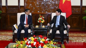 Chủ tịch nước Lương Cường và Đại sứ Nhật Bản tại Việt Nam Ito Naoki tại buổi tiếp.
