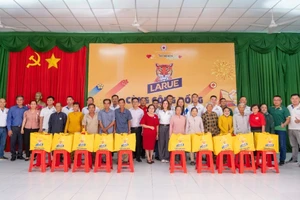 Larue cùng cộng đồng đón Tết an vui 2026" lan tỏa sâu rộng tinh thần nhân ái, nghĩa tình, góp phần mang đến mùa Xuân ấm áp đến với cộng đồng có hoàn cảnh khó khăn.