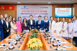 Buổi ký kết hợp tác đánh dấu bước tiến quan trọng trong việc chuẩn hóa thông tin y tế và nâng tầm đội ngũ chuyên gia hướng tới sức khỏe cộng đồng.