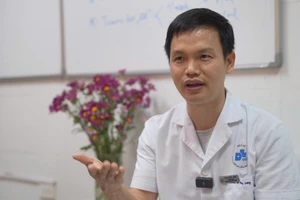 Theo Tiến sĩ, bác sĩ Vũ Huy Lượng, Trưởng khoa Laser và săn sóc da, Bệnh viện Da liễu Trung ương.