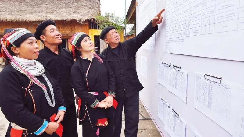 Tuyên Quang sôi nổi chuẩn bị bầu cử với nhiều hình thức tuyên truyền sáng tạo