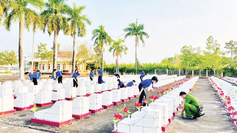 Bản Lĩnh Chính Trị Của Thanh Niên Trong Kỷ Nguyên Số: Thách Thức Và Giải Pháp