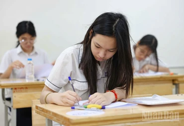 Thí sinh trong Kỳ thi tuyển sinh vào lớp 10 THPT năm học 2025-2026 của Hà Nội. 