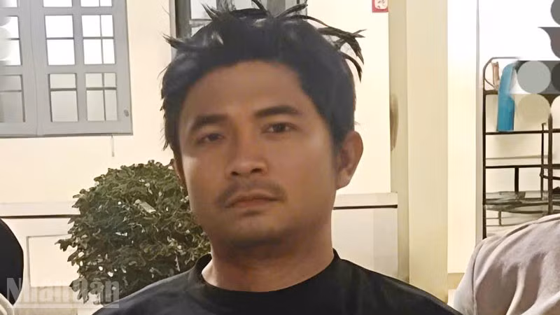 Đối tượng có Quyết định truy nã Lê Quyết Tiến bị cơ quan Công an bắt giữ.