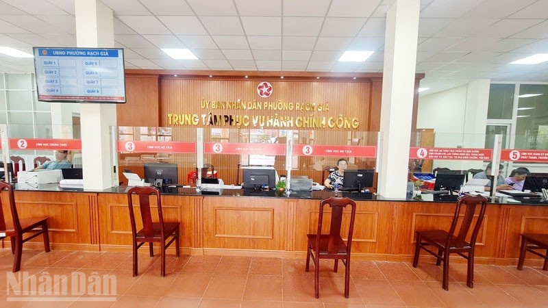 Trung tâm phục vụ hành chính công ở phường Rạch Giá. ndo_bl_2.jpg