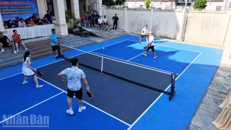 Các vận động viên tham gia thi đấu. (Ảnh: PHƯƠNG VŨ).