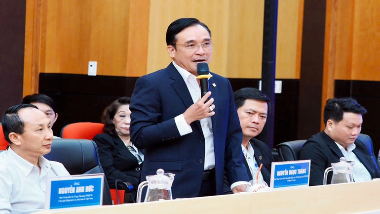 Đại diện một doanh nghiệp chia sẻ ý kiến tại hội thảo. (Ảnh: CTV) thang-sgc-2.jpg