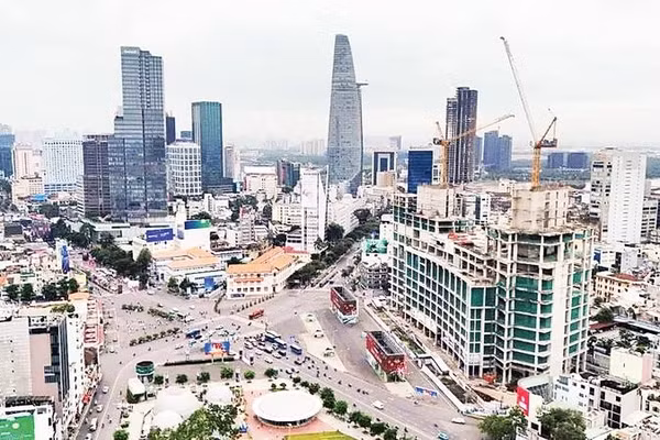 Ga Bến Thành, nhà ga trung tâm của tuyến metro Bến Thành-Suối Tiên.
