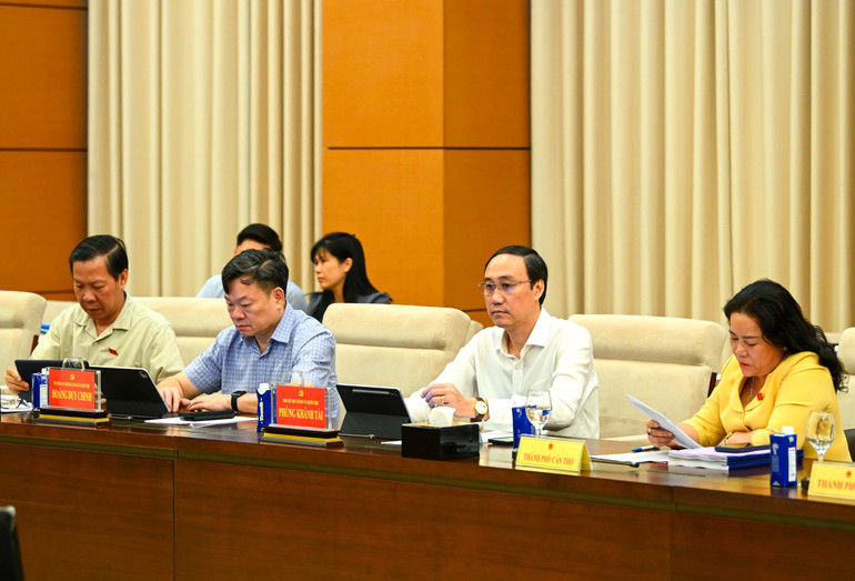 Các đại biểu dự hội nghị. (Ảnh: DUY LINH) bnd-0973.jpg