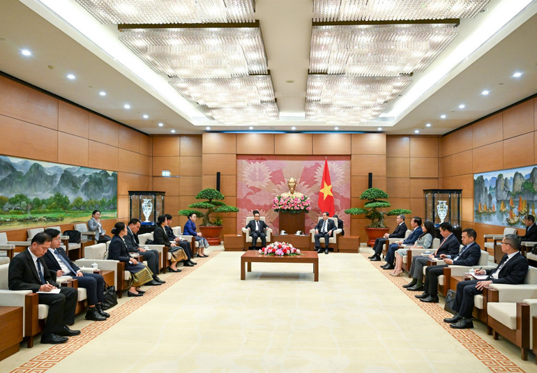 Quang cảnh buổi tiếp tại Nhà Quốc hội. (Ảnh: DUY LINH) 3-2824.jpg