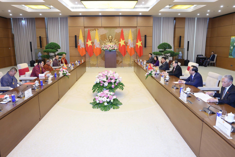 Quang cảnh hội kiến tại Nhà Quốc hội. (Ảnh Duy Linh) 4-180422.jpg