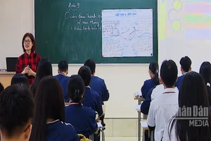 [Video] Hà Nội có thêm 3.000 chỗ học lớp 10, giảm áp lực tuyển sinh