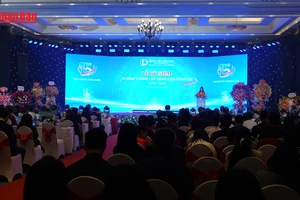 [Video] Bệnh viện Đông Đô tổ chức lễ kỷ niệm 15 năm hoạt động