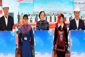 [Video] Khởi công các trường nội trú liên cấp vùng biên Tuyên Quang và Lào Cai