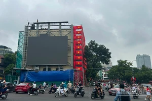 Thành phố Hà Nội sẽ sử dụng 285 màn hình LED để nhân dân thuận tiện theo dõi Lễ kỷ niệm, diễu binh, diễu hành. (Ảnh: LÊ ĐỨC)