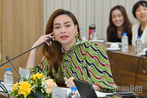 Ca sĩ Hồ Ngọc Hà: "Nhiều dự án tại Hành động vì Cộng đồng đã làm lay động trái tim người mẹ như tôi". (Ảnh: THỦY NGUYÊN)