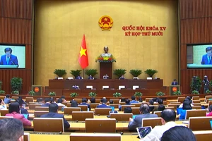 [Video] Quốc hội thông qua Luật Viên chức (sửa đổi) với 92,39% đại biểu tán thành
