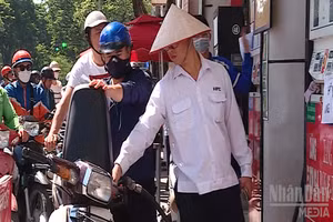 [Video] Đề xuất kéo dài giảm thuế nhập khẩu xăng dầu 0%